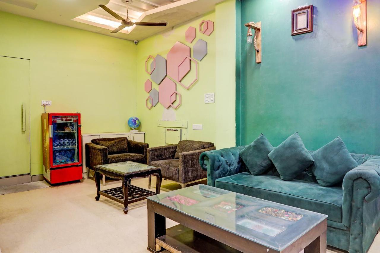 Hotel Nityaa Suites 新德里 外观 照片