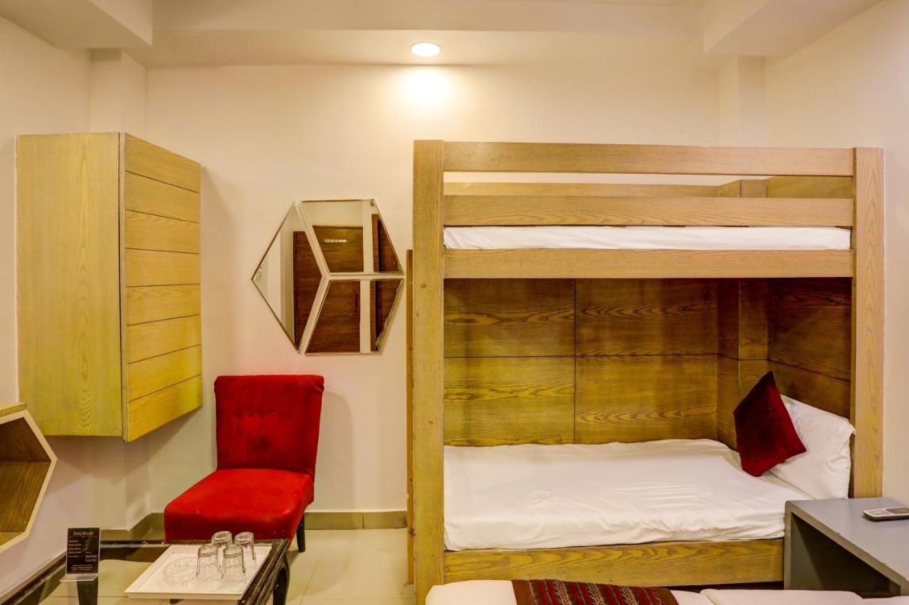 Hotel Nityaa Suites 新德里 外观 照片