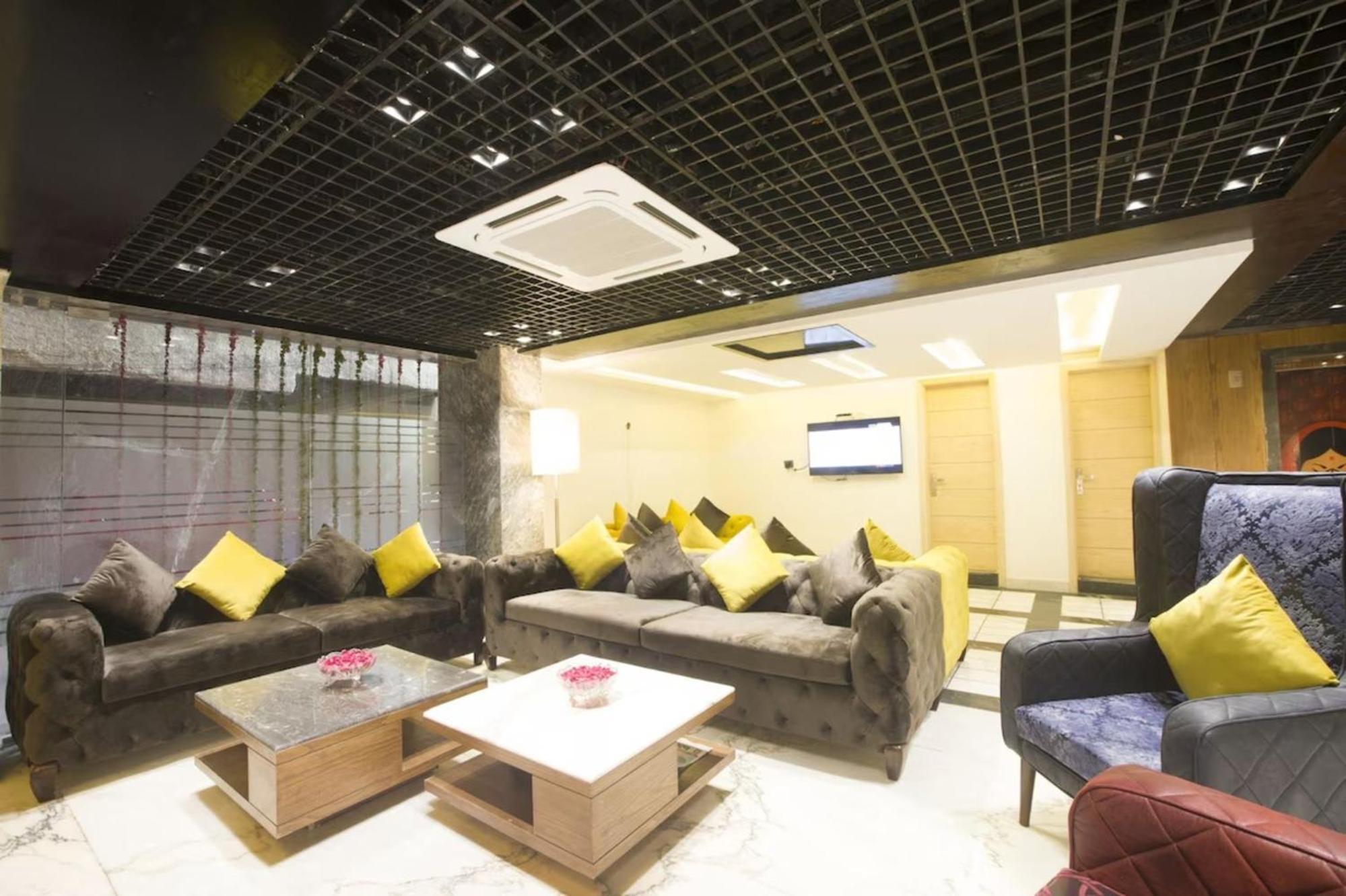 Hotel Nityaa Suites 新德里 外观 照片